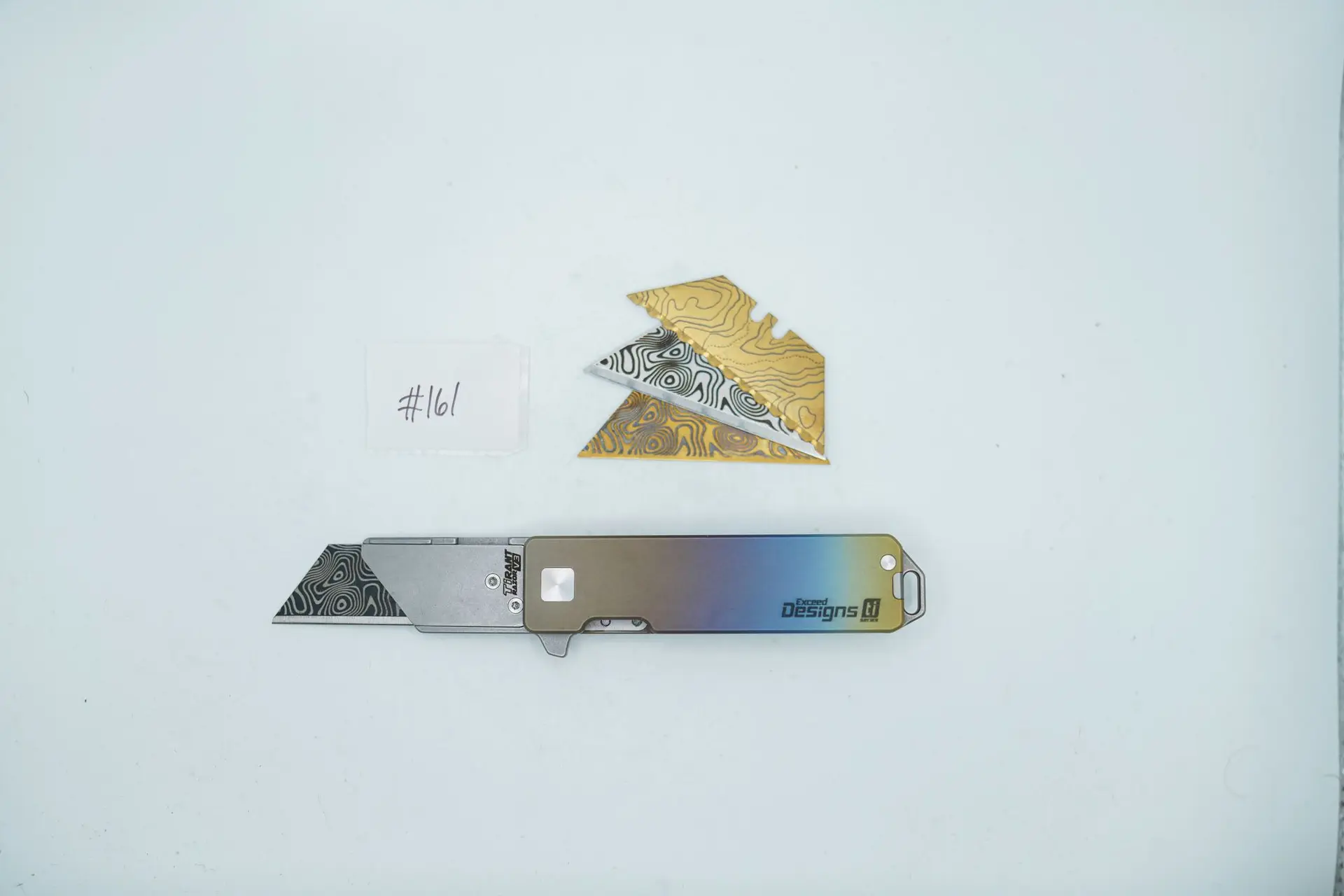 BUILD #161 — Condition 8/10 — TiRant RAZOR V3 + RARE Hand-Applied Custom Color Fade Anodization + 3X Custom Laser Engraved Razor Blades From The ToolRoom