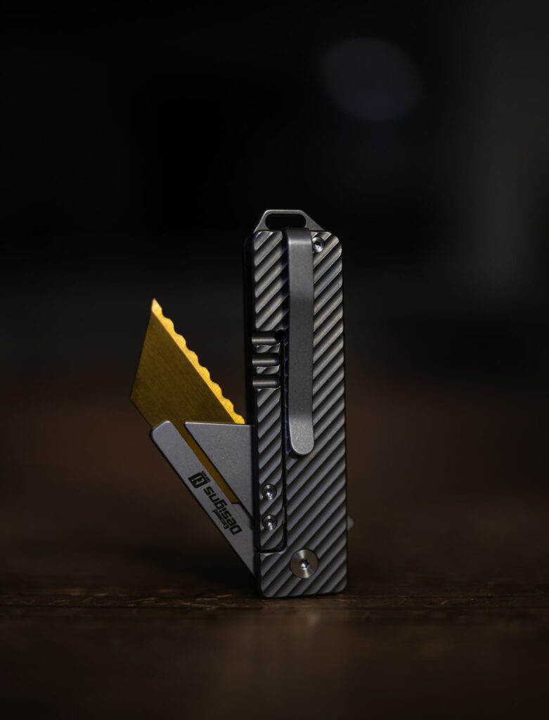 Cascadia Topo 12-Point GOLD SERRATED Razor Blades (Premium TITANIUM ...