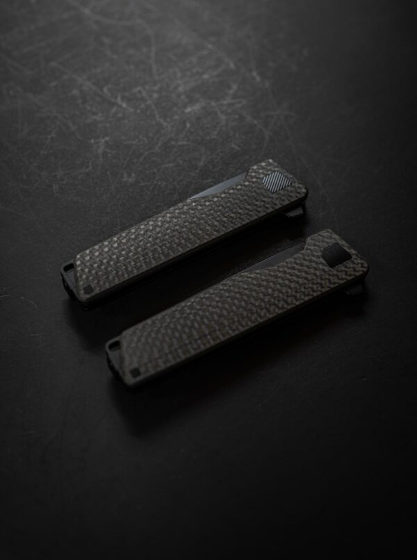 (SOLD OUT) CARBON FIBER DROP — AVAIR M390 Framelock Folding Knife (Jet-Black PVD 6AL-4V Titanium) - Image 10