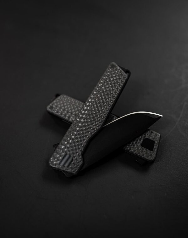 (SOLD OUT) CARBON FIBER DROP — AVAIR M390 Framelock Folding Knife (Jet-Black PVD 6AL-4V Titanium) - Image 7