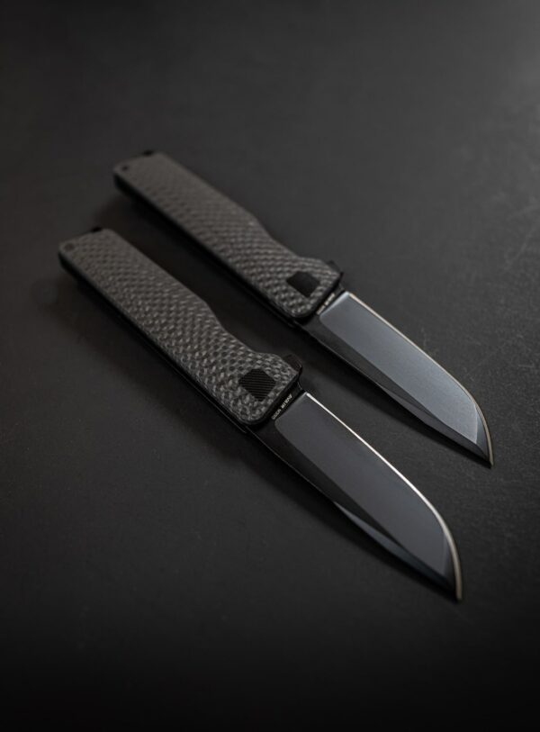 (SOLD OUT) CARBON FIBER DROP — AVAIR M390 Framelock Folding Knife (Jet-Black PVD 6AL-4V Titanium) - Image 4
