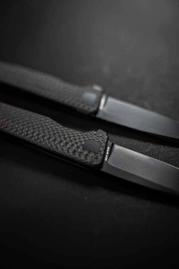 (SOLD OUT) CARBON FIBER DROP — AVAIR M390 Framelock Folding Knife (Jet-Black PVD 6AL-4V Titanium) - Image 2
