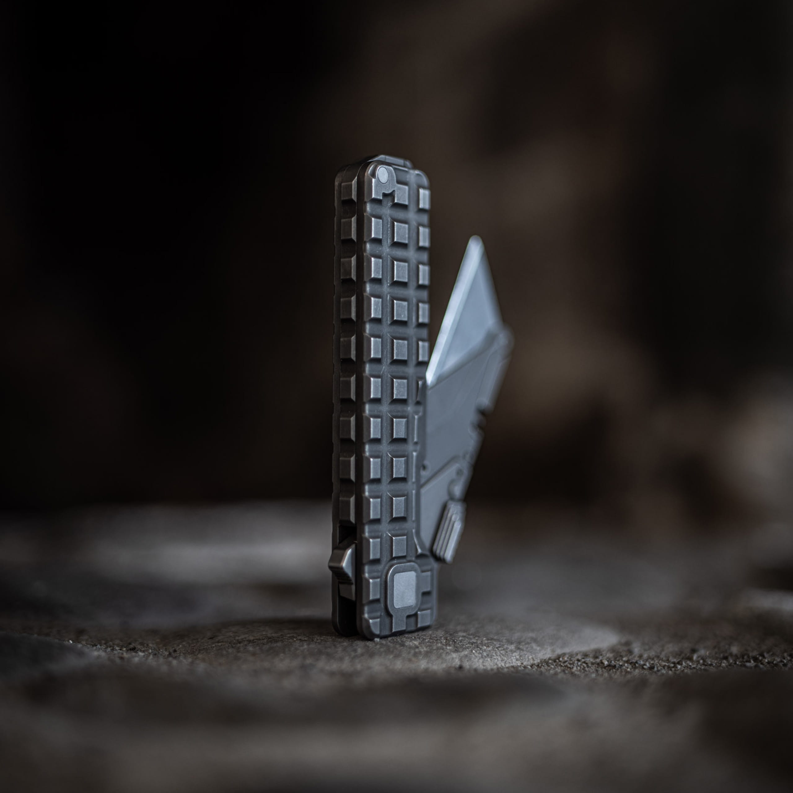 TiRant® ULTRA Utility Knife W/HotSwap™ Blade Replacements (Stonewashed 6AL-4V Titanium) FULL FRAG Milled W/Frag Pattern Matched 'Integral-like' Back Spacer - Image 13