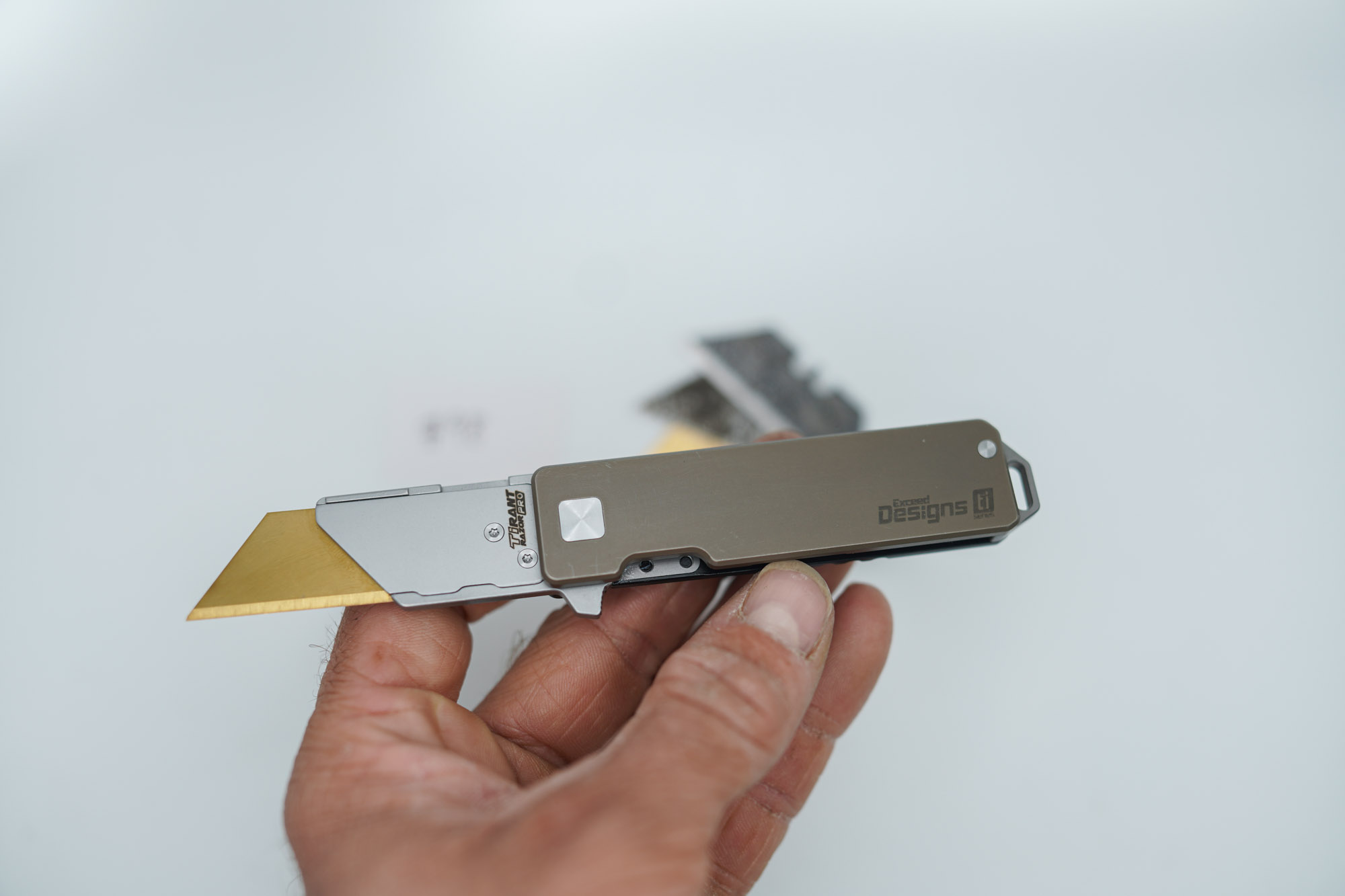 BUILD #98 — Condition 8/10 — TiRant RAZOR V3 50/50 Contrast Jet-Black Topo Milled LH Scale + Smooth Centurion Bronze RH Scale - 3 Custom Laser Engraved Razor Blades From The ToolRoom - Image 4