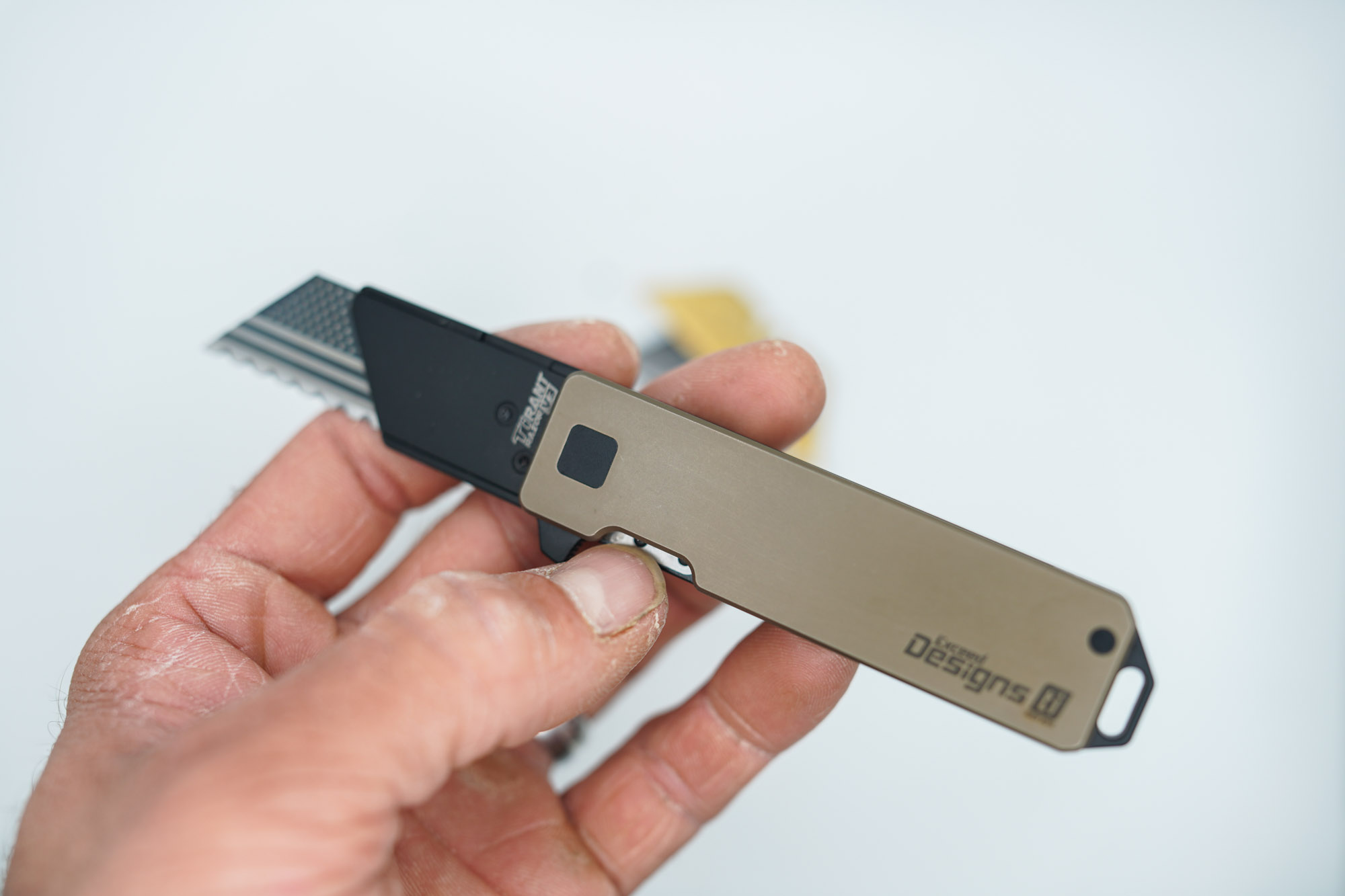BUILD #124 — Condition 8/10 — TiRant RAZOR V3 Centurion Bronze RH Handle + Jet-Black LH Scale + Black Hardware / Blade Holder + 4X Custom Laser Engraved Razor Blades From The ToolRoom - Image 4