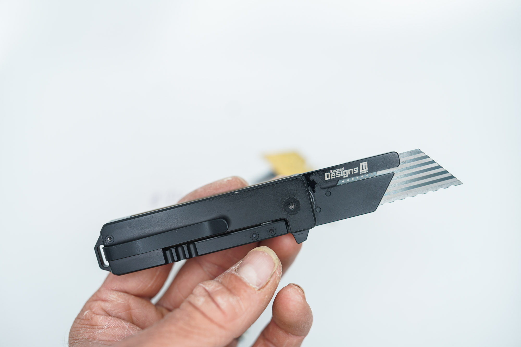 BUILD #124 — Condition 8/10 — TiRant RAZOR V3 Centurion Bronze RH Handle + Jet-Black LH Scale + Black Hardware / Blade Holder + 4X Custom Laser Engraved Razor Blades From The ToolRoom - Image 7