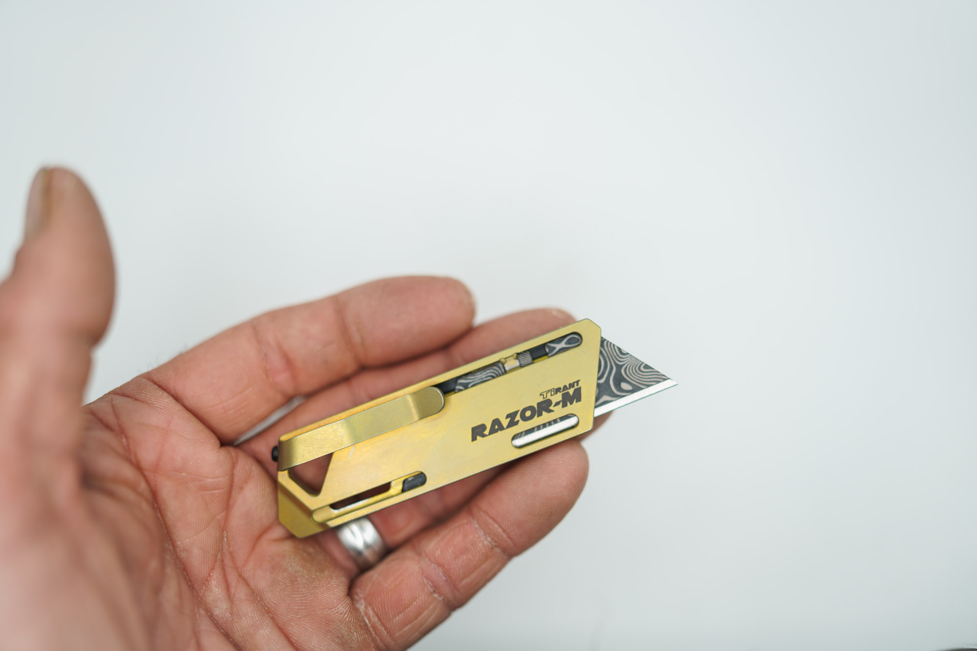 BUILD #191 Condition 9/10 — TiRant RAZOR-M MacLock Edition 2.0 (Black Magnets With Clip) + Gold/Green-Tint ANO Prototype (See Photo For Exact Knife) W/Custom Laser Engraved Gold Razor Blade - Image 2