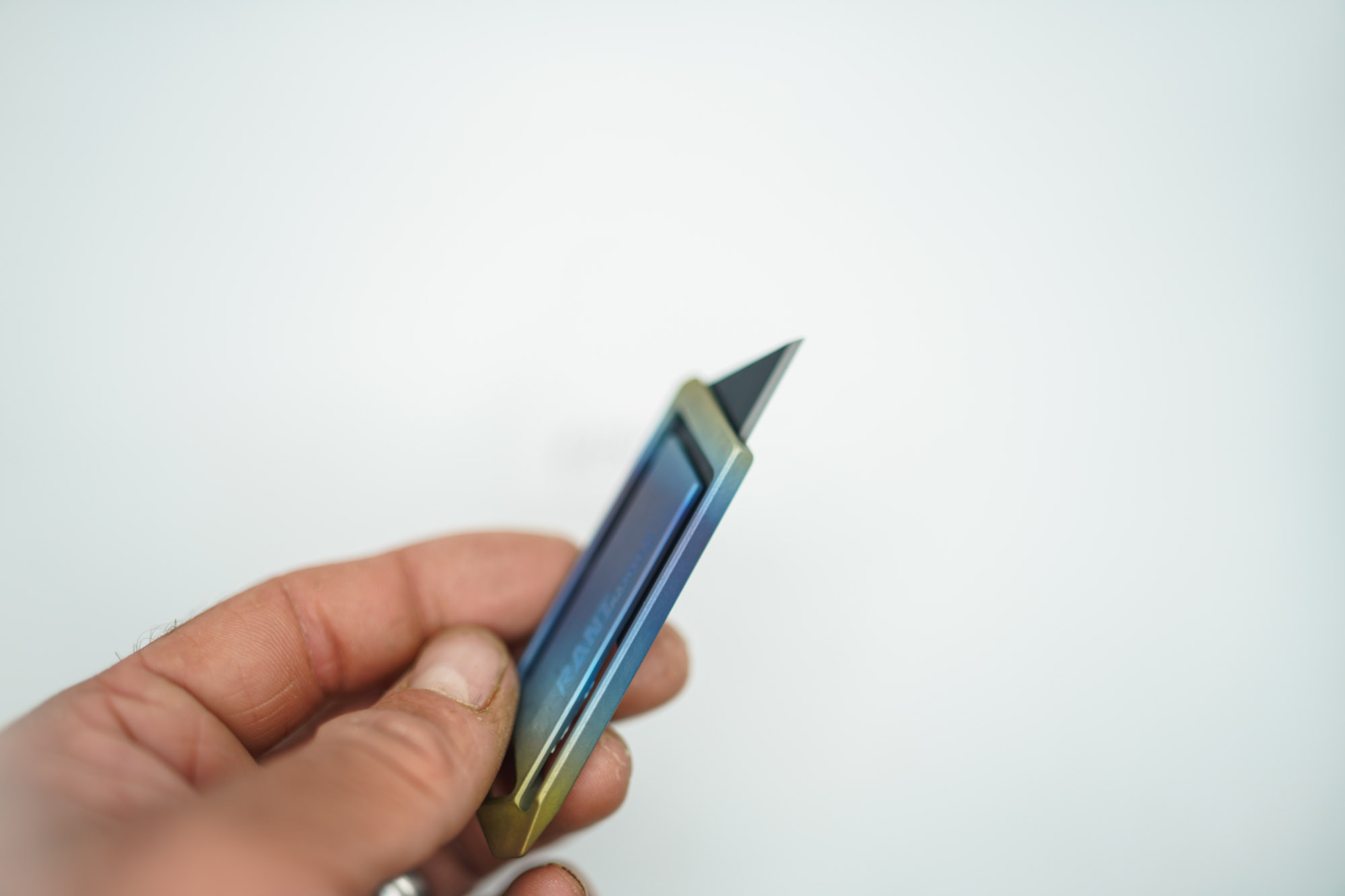 BUILD #204 Condition 9/10 — RARE V1 TiRant RAZOR-M - Custom Electro ANO Fade - Image 6